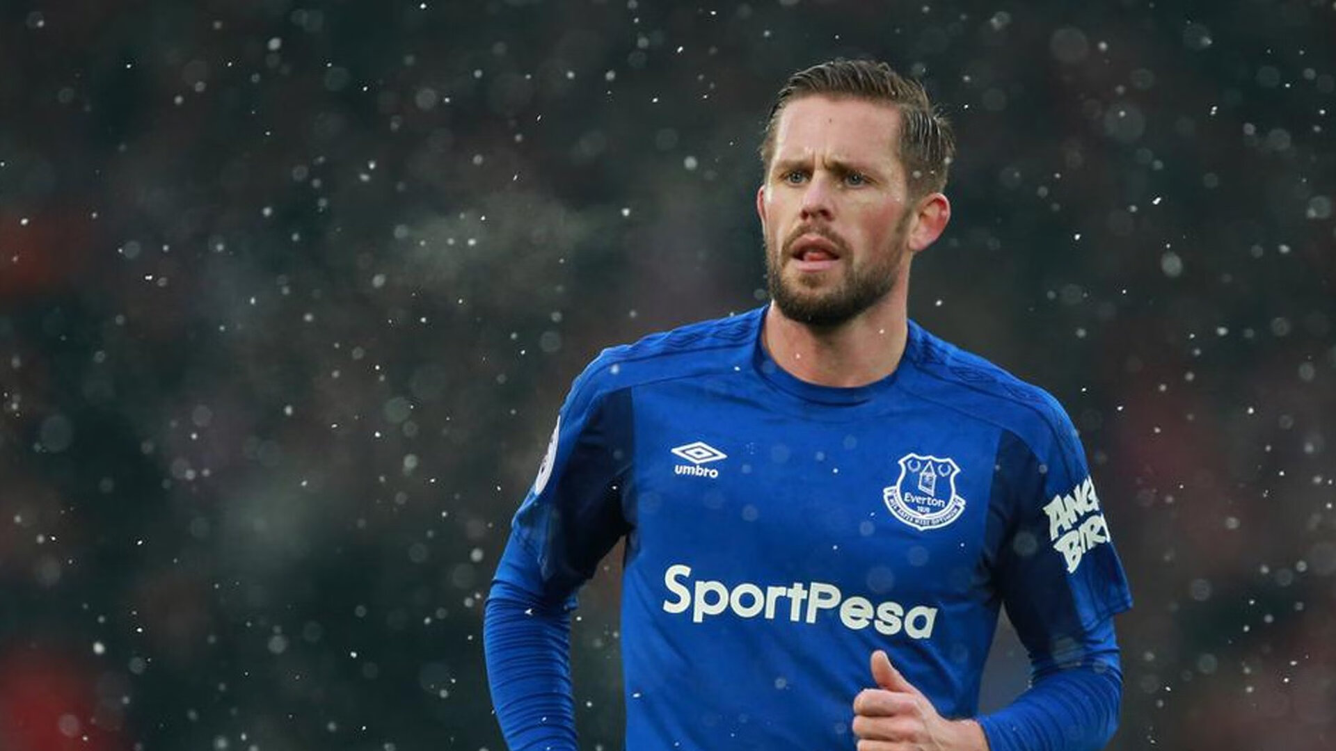 湖人胜开拓者快船负热火 西部格局更新，湖人胜开拓者结束4连败