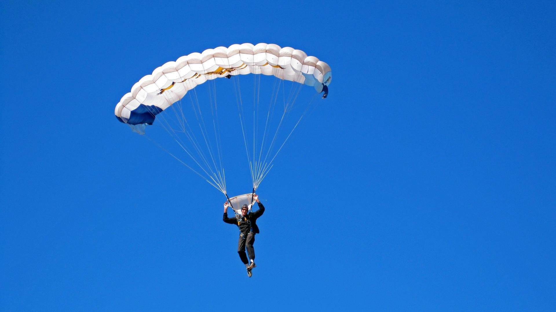 九游app官网下载-女篮姑娘用坚持诠释胜利真谛，这个女篮